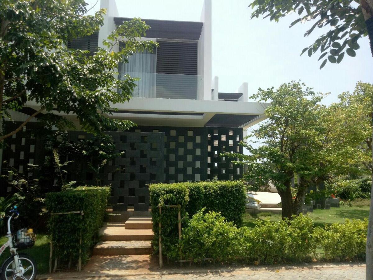 Villas At Oceanami Resort Лонг Хай Екстериор снимка