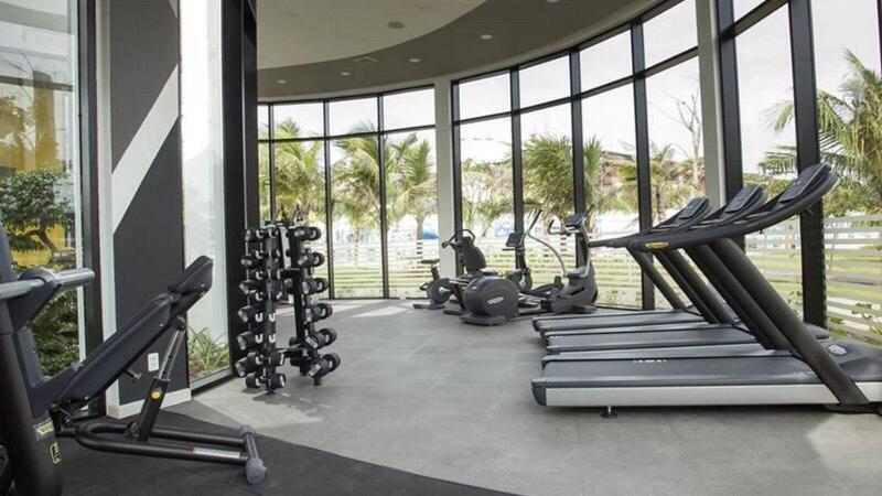 Villas At Oceanami Resort Лонг Хай Екстериор снимка